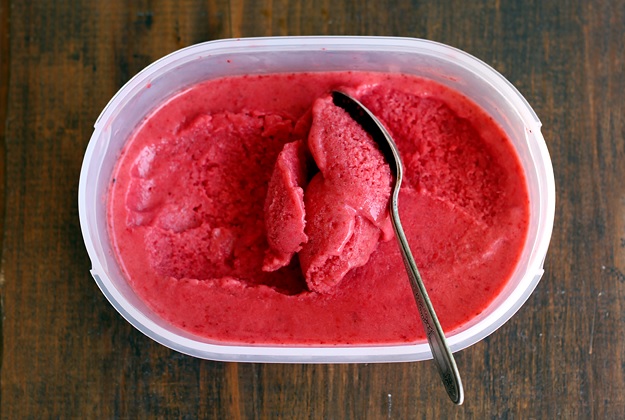 5 Minuten Frozen Erdbeer Yogurt