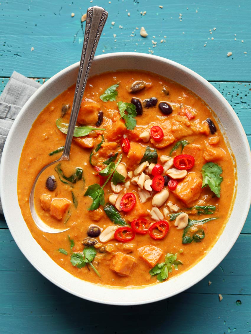 Cremiger Erdnusseintopf vegan