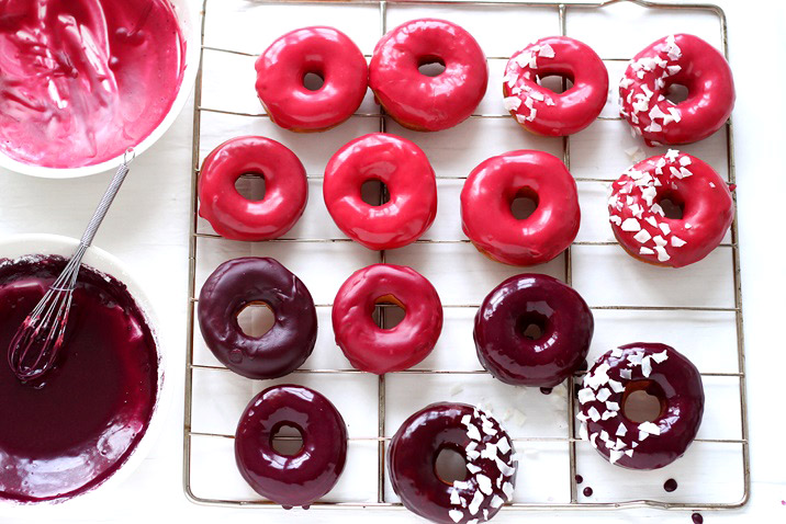 Donuts Glasur mit Himbeeren Rezept