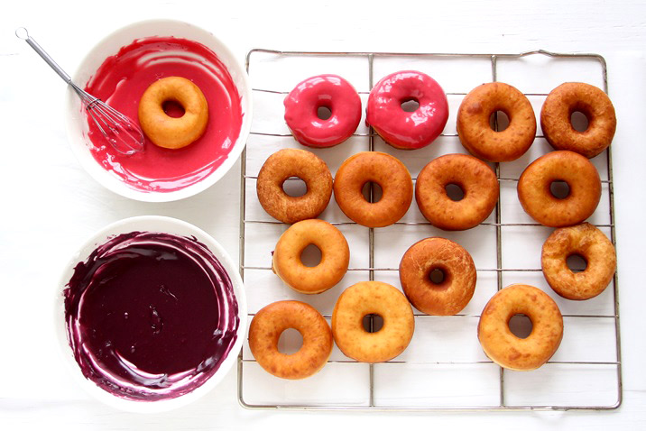 Donuts pink glasieren Rezept