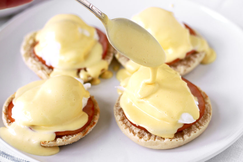 Eggs Benedict mit Sauce Hollandaise