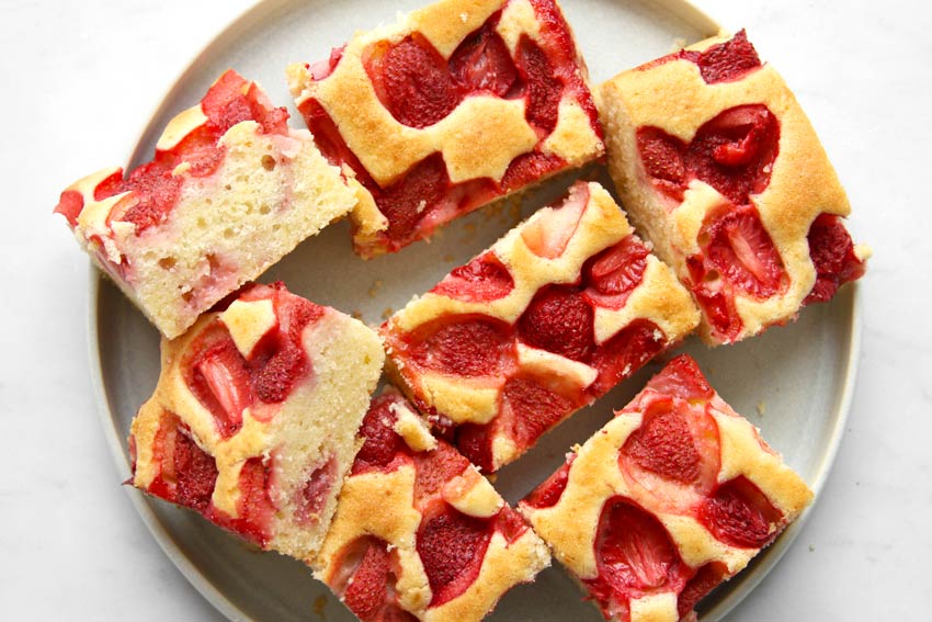 Erdbeer-Kuchenstücke