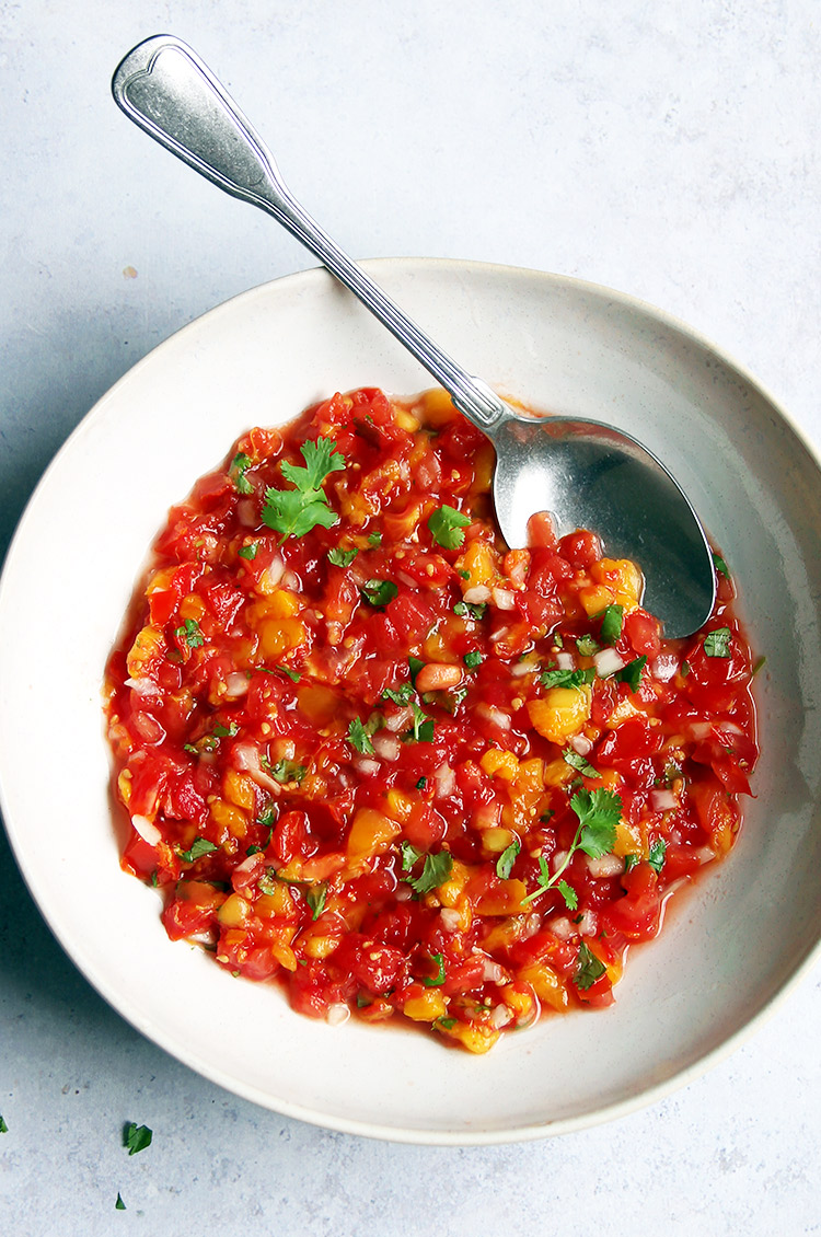 Fermentierte rote Salsa Rezept mit Tomaten und Pfirsich