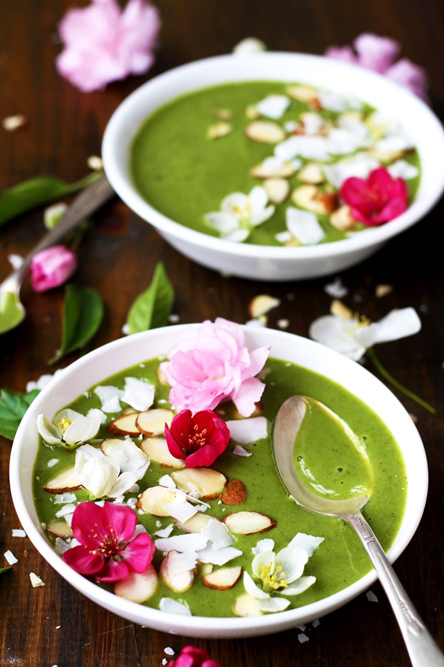 Green Smoothie Bowl