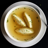 Griessnockerlsuppe Rezept