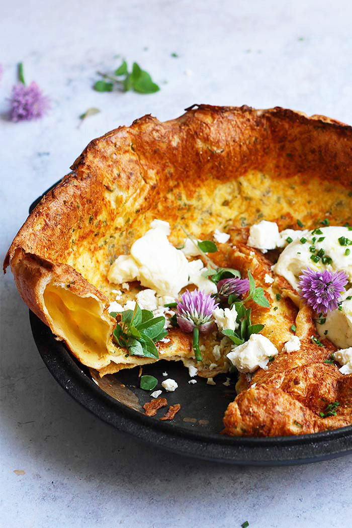 Luftiges Dutch Baby herzhaft Rezept