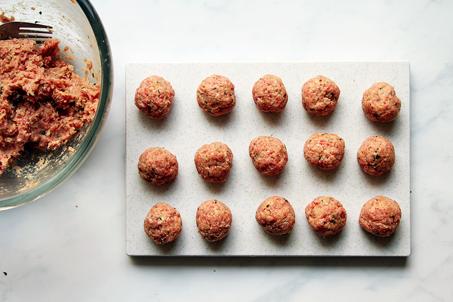 Geformte Meatballs