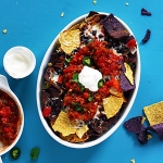 Nachos mit selbstgemachter Salsa