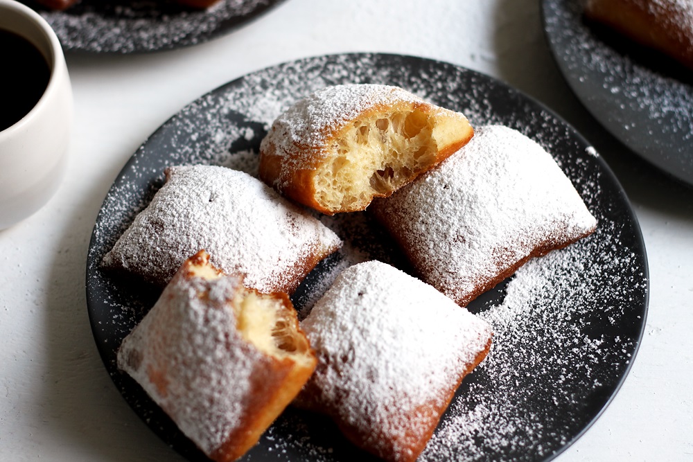 New Orleans Beignets mit Staubzucker Rezept