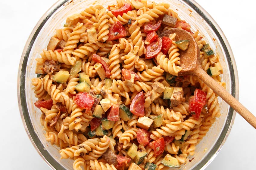 Nudelsalat Rezept mit Pesto