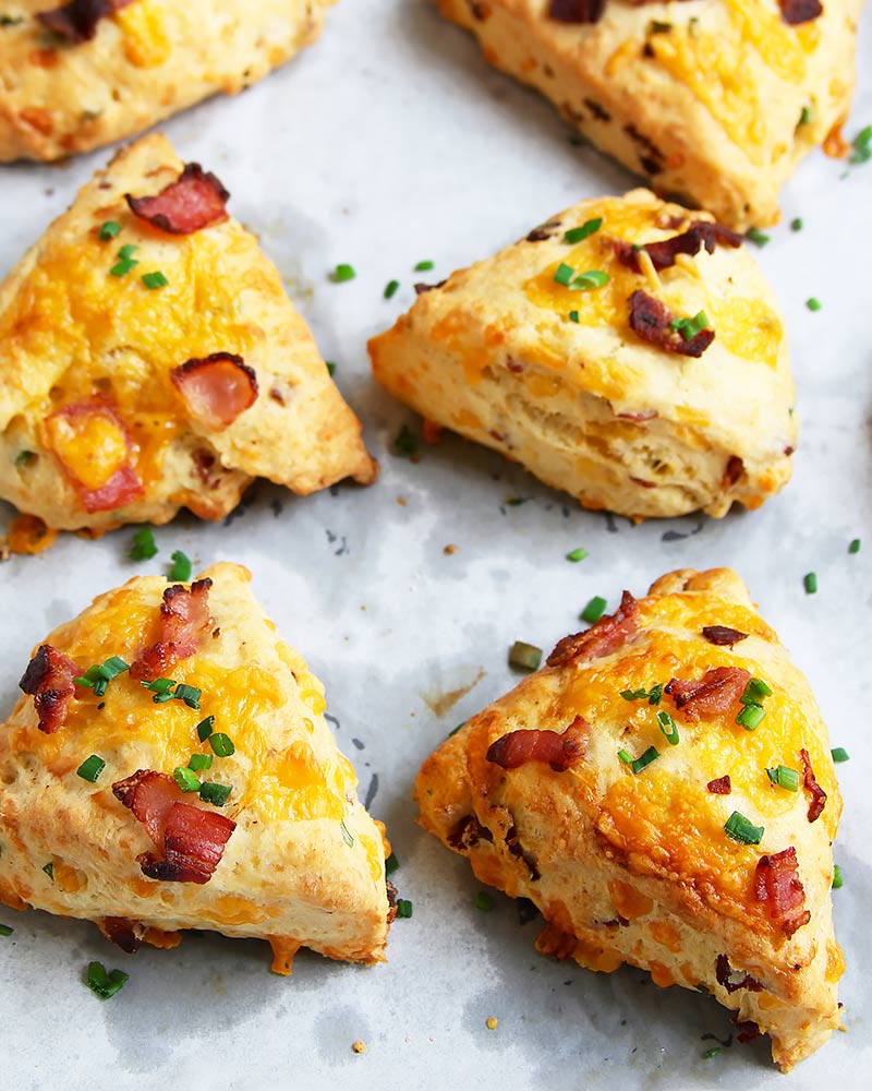 Scones mit Käse und Speck – blättrig und luftig » Taste of Travel