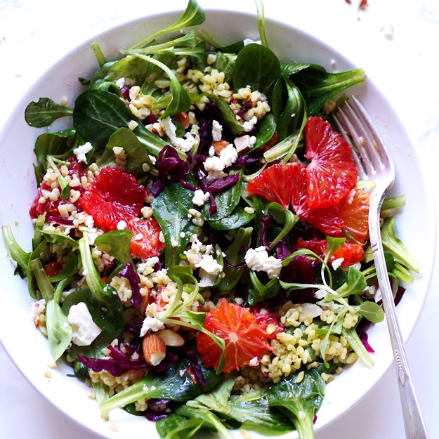 Feldsalat mit Bulgur und Blutorangen