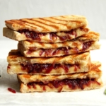 Grilled Cheese Sandwich mit Onion Jam