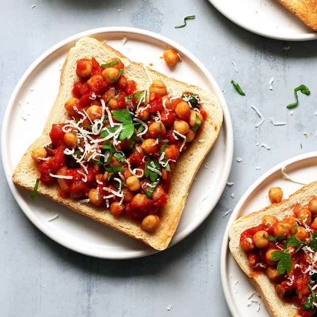 Rezept Kichererbsen Tomaten auf Toast