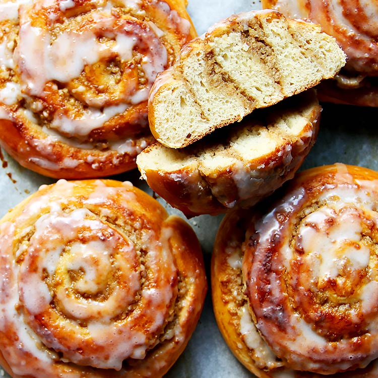 Rezept Nussschnecken mit Zuckerglasur