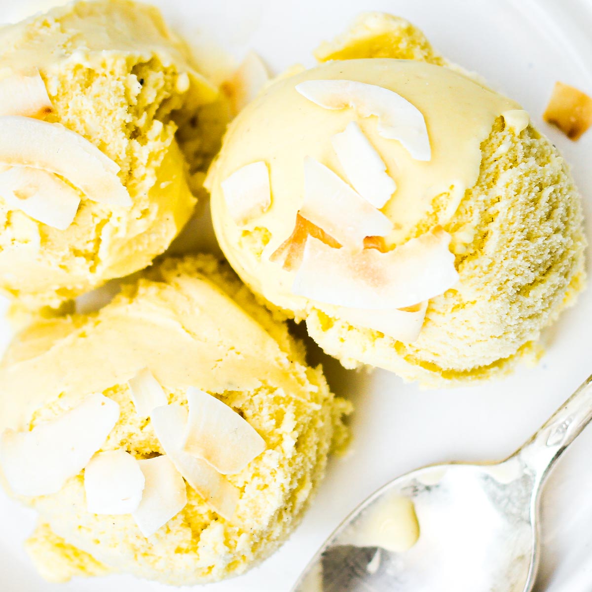 Vanilleeis ohne Eismaschine und Ei – nur 3 Zutaten