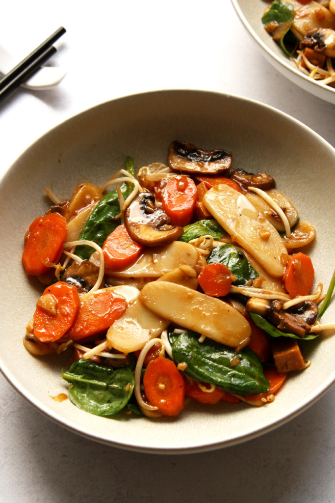 Shanghai Rice Cakes in Stir-Fry Sauce » Taste of Travel