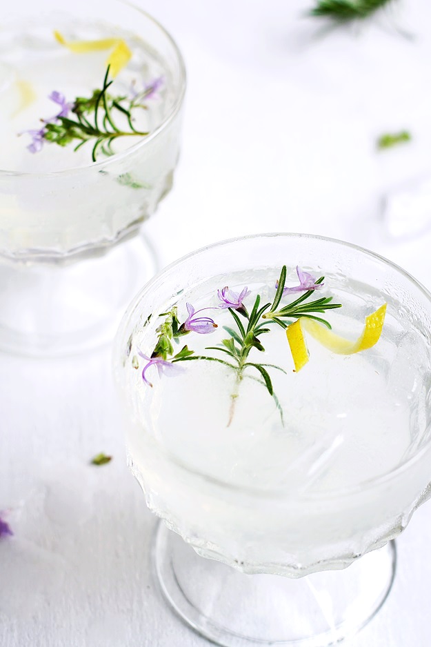 Rosemary Gin Fizz Rezept