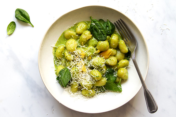 Schnelle Basilikum Pesto Gnocchi Rezept