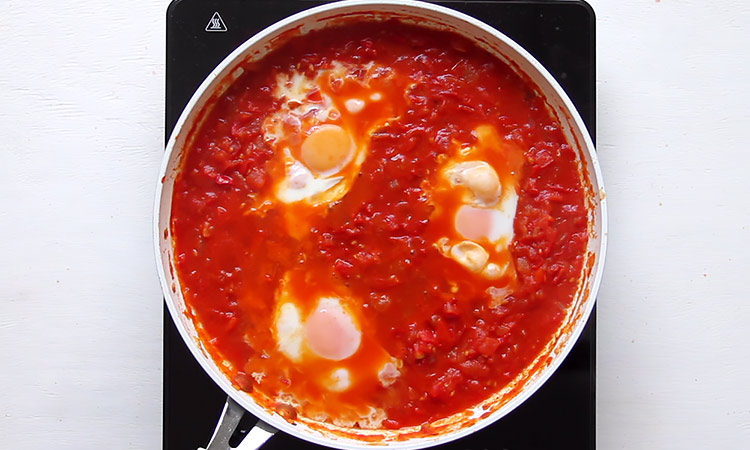 Shakshuka Rezept frische Tomaten