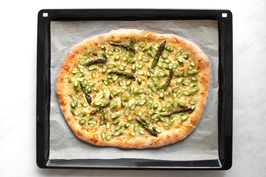 Gebackene Pizza