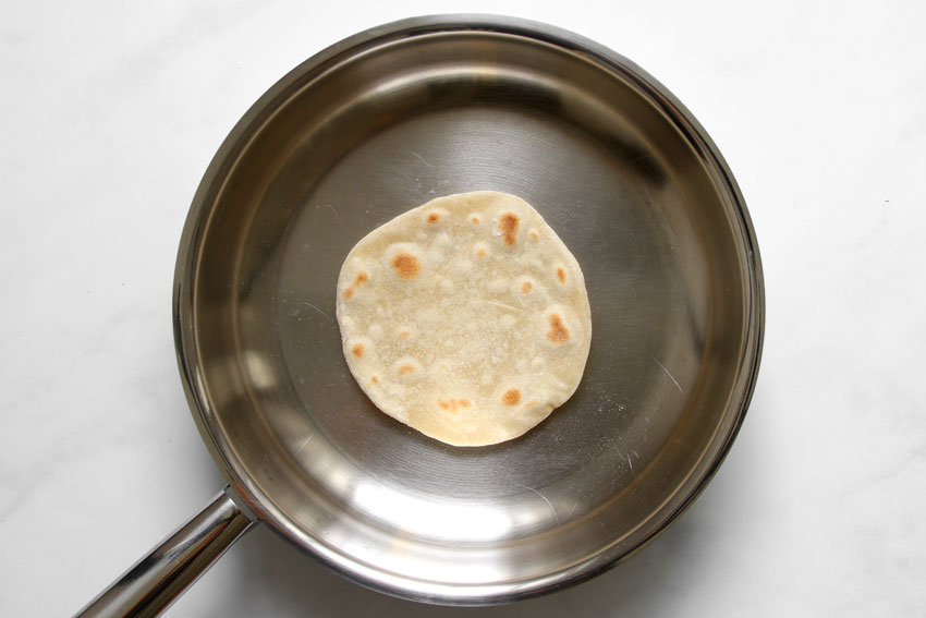 Tortilla in Pfanne