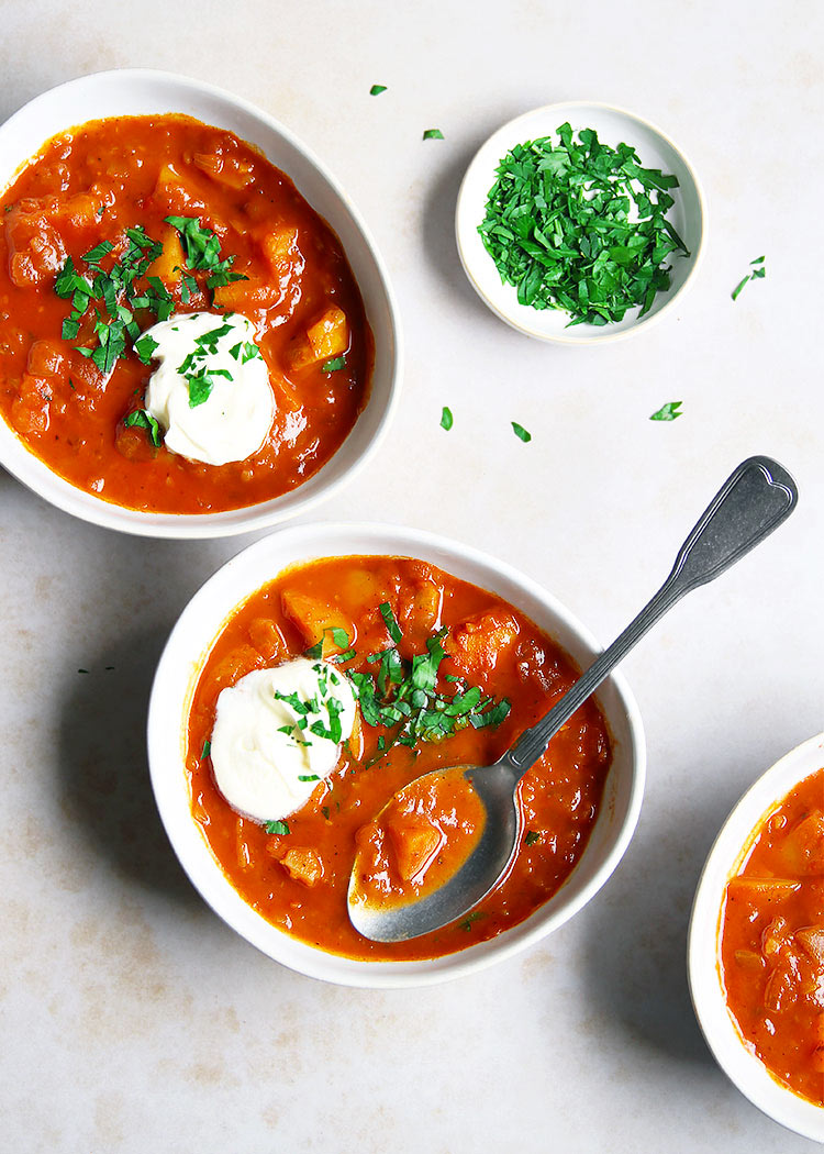 Veganes Kartoffelgulasch Rezept einfach