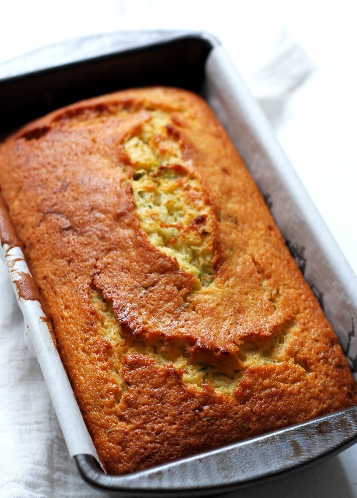 Zucchini Bread - Saftiger Zucchini-Kuchen » Taste of Travel