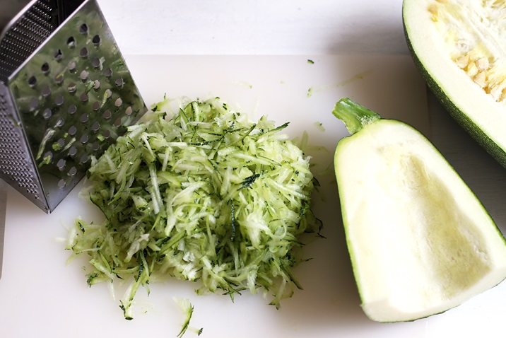 Zucchini Bread - Saftiger Zucchini-Kuchen » Taste of Travel