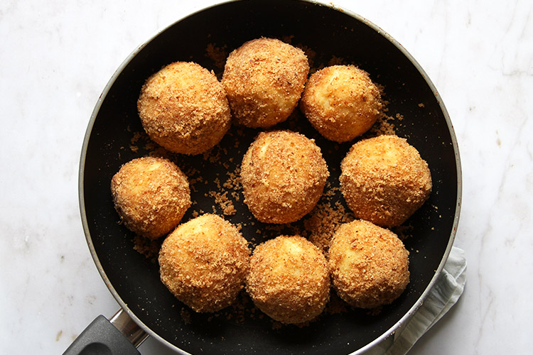 Zwetschkenknödel Österreich Rezept